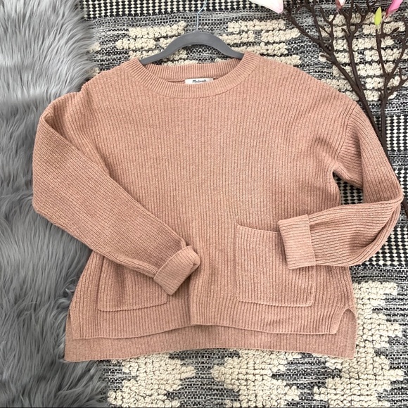 Madewell Sweaters - Madewell▪️Patch Pocket Pullover Sweater. M